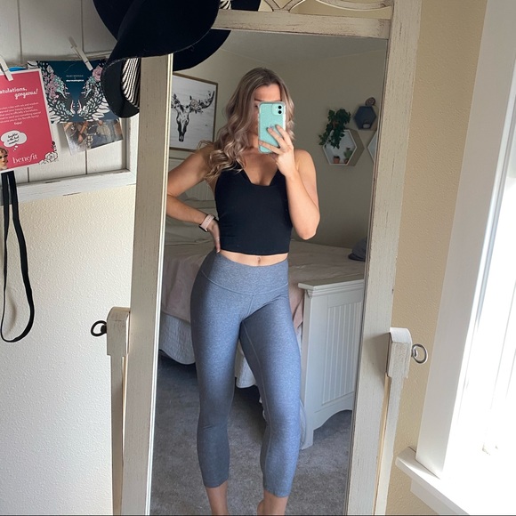 lululemon athletica Pants - Lululemon crop leggings
